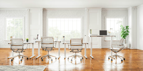 Adjustable height desk for office use