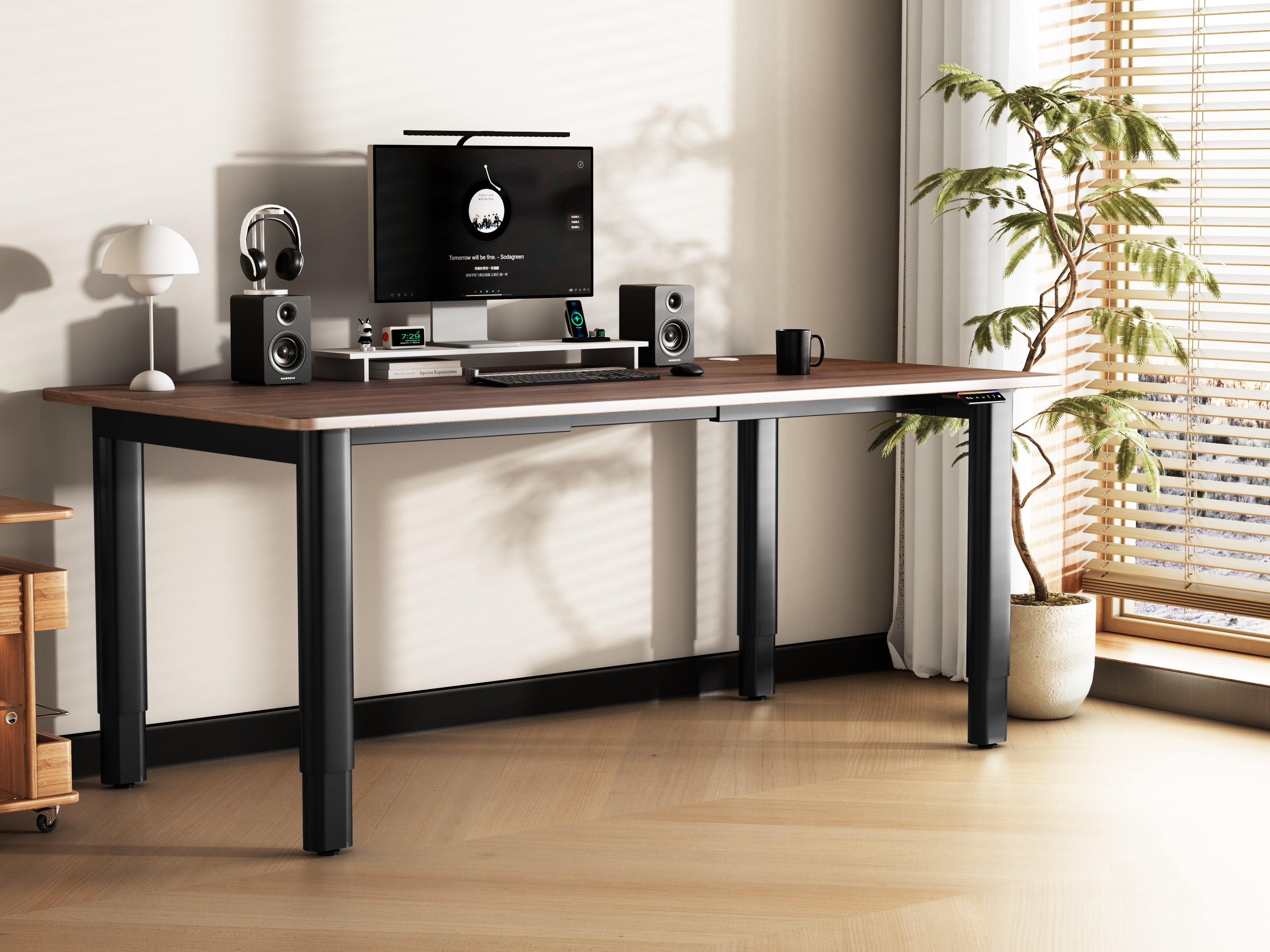 Maidesite T4 Pro Plus – Höhenverstellbarer Schreibtisch mit 4 Beinen im eleganten Gleichgewicht